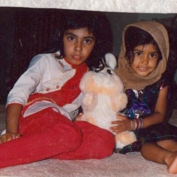 Meet your Posher, Sandy - Picture 1 of 1